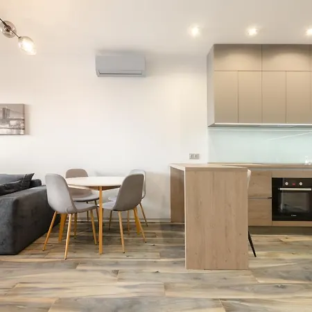 Petrovdom 77-94-59 In Rc Tetris Hall, Dilova Street 1-2 Apartment *