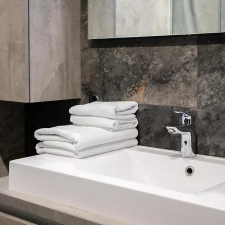 Petrovdom 77-94-59 In Rc Tetris Hall, Dilova Street 1-2 Apartment Kyiv
